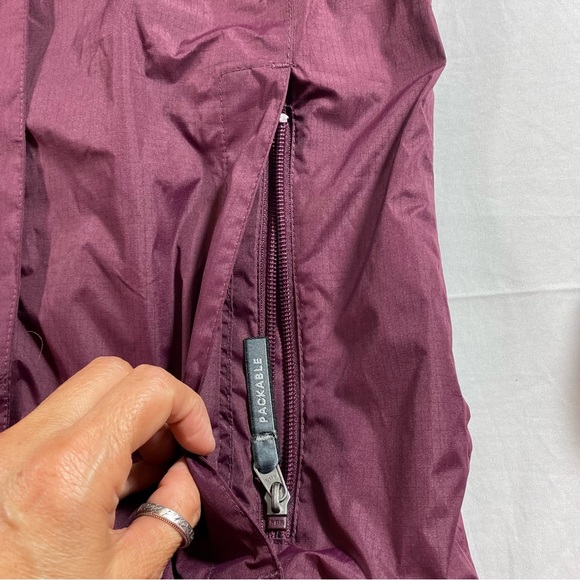 Boulder Gear Rain Jacket Hoodie Hiking Gear Woman’s Vented hoodie zip pockets - Picture 4 of 15